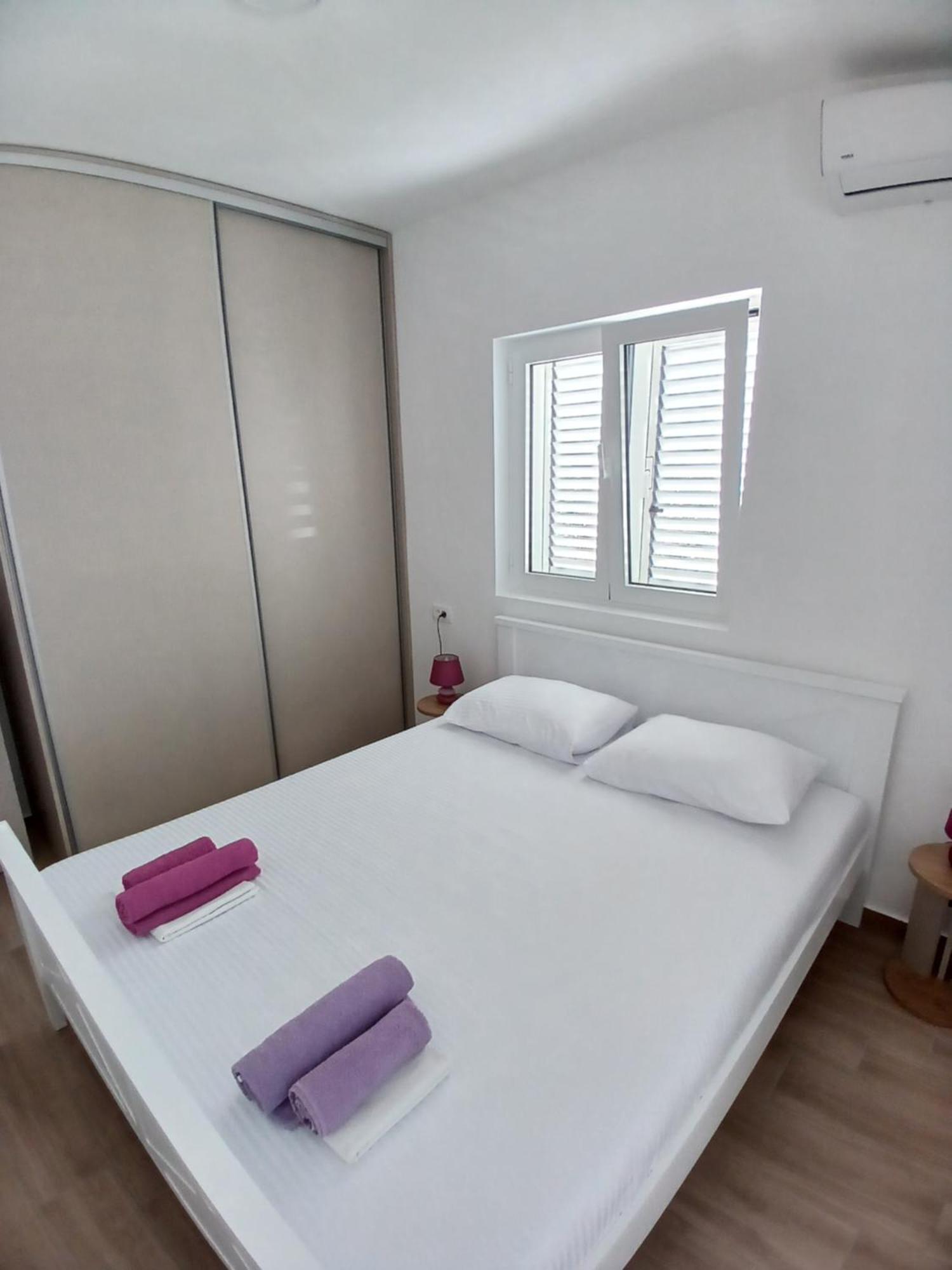 Apartments Tiha Noc Κότορ Εξωτερικό φωτογραφία