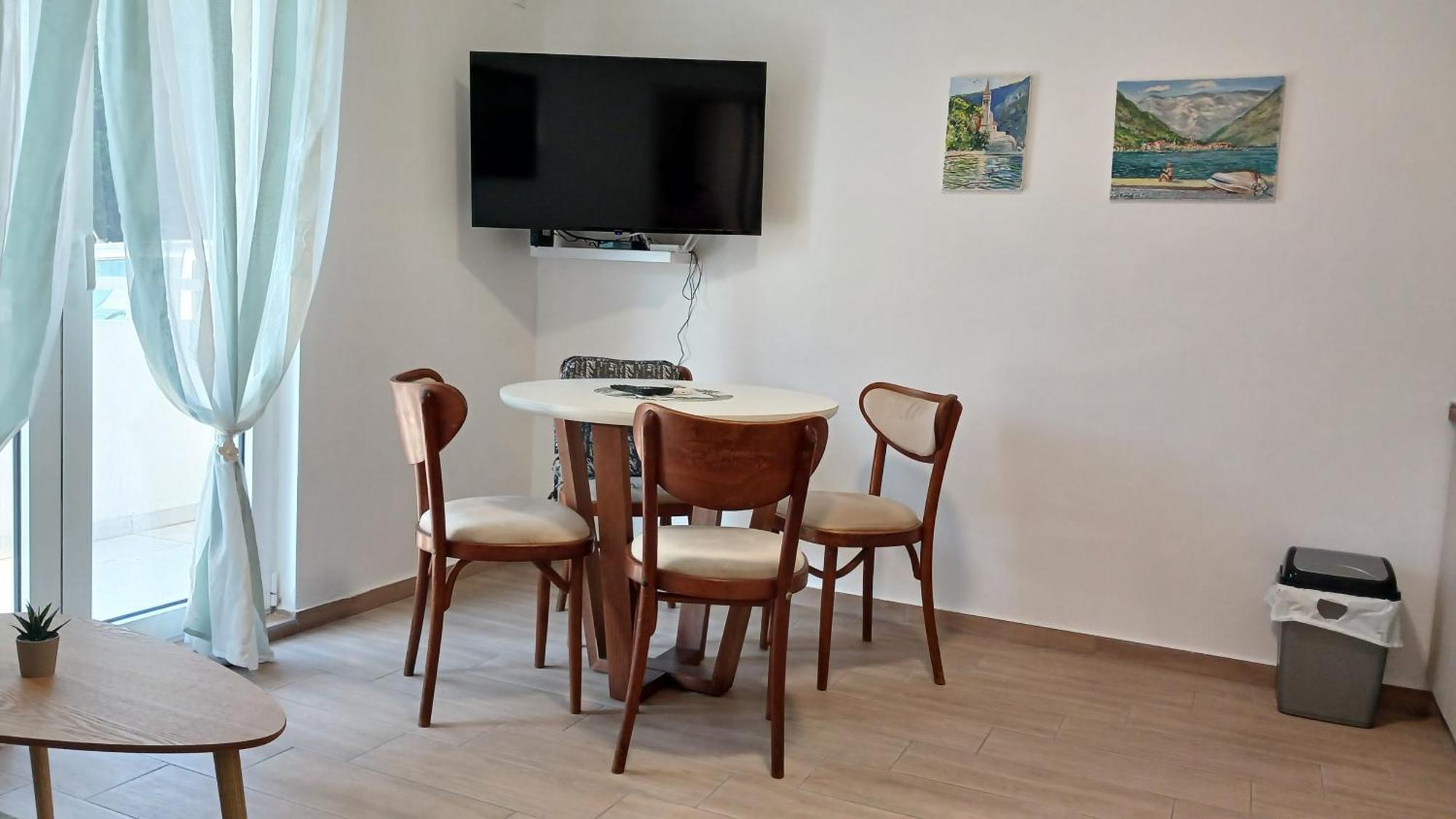 Apartments Tiha Noc Κότορ Εξωτερικό φωτογραφία